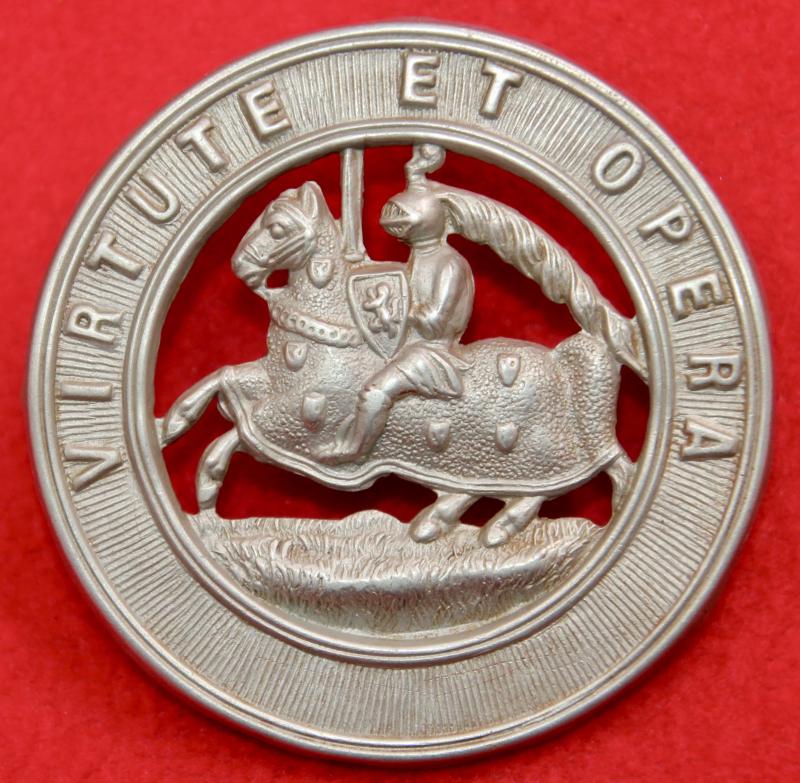 6VB BW Glengarry Badge
