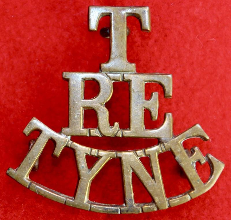 T/RE/Tyne Shoulder Title