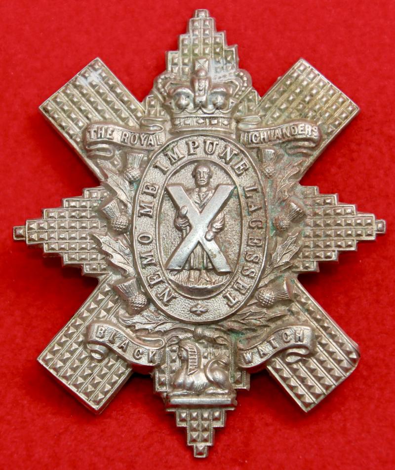 Victorian BW Glengarry Badge